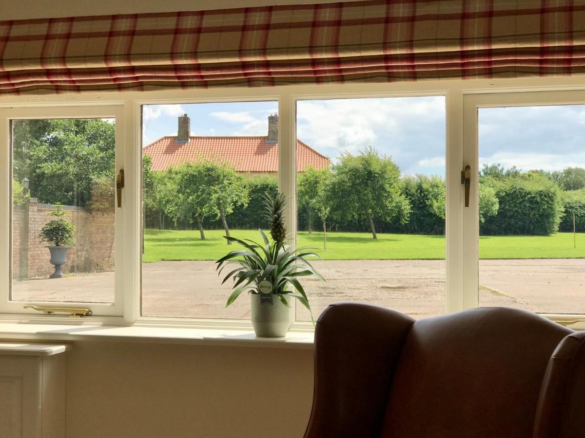 Charming Hen Cottage Countryside Retreat Lincoln Newball Экстерьер фото