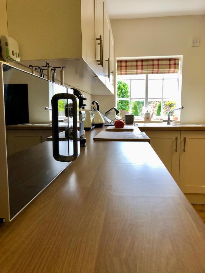 Charming Hen Cottage Countryside Retreat Lincoln Newball Экстерьер фото