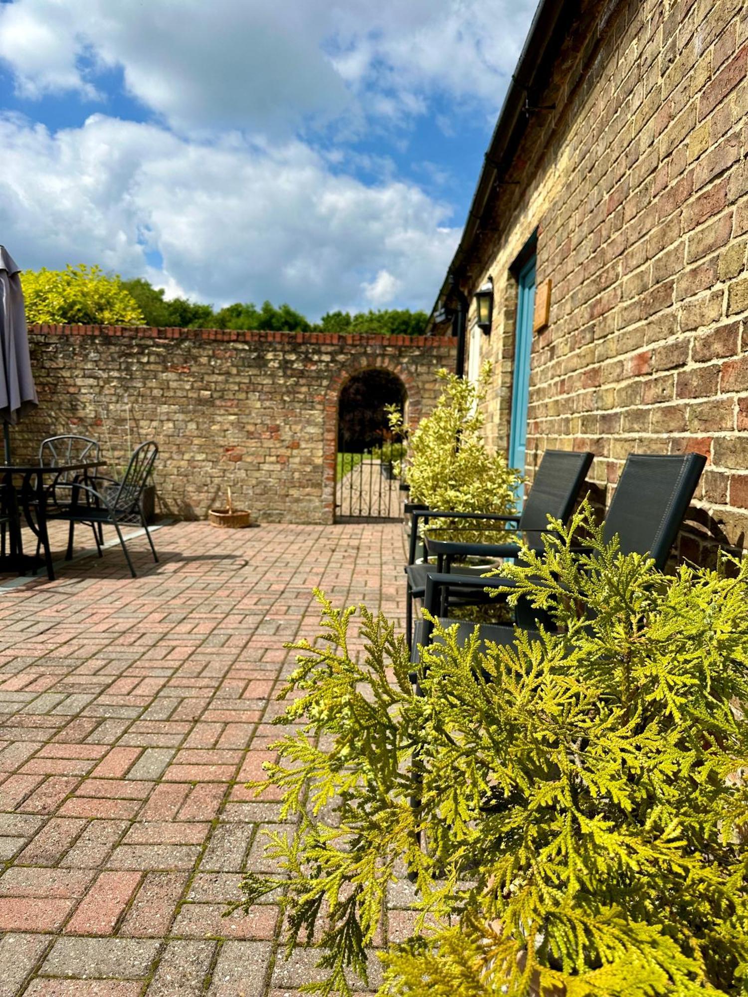 Charming Hen Cottage Countryside Retreat Lincoln Newball Экстерьер фото